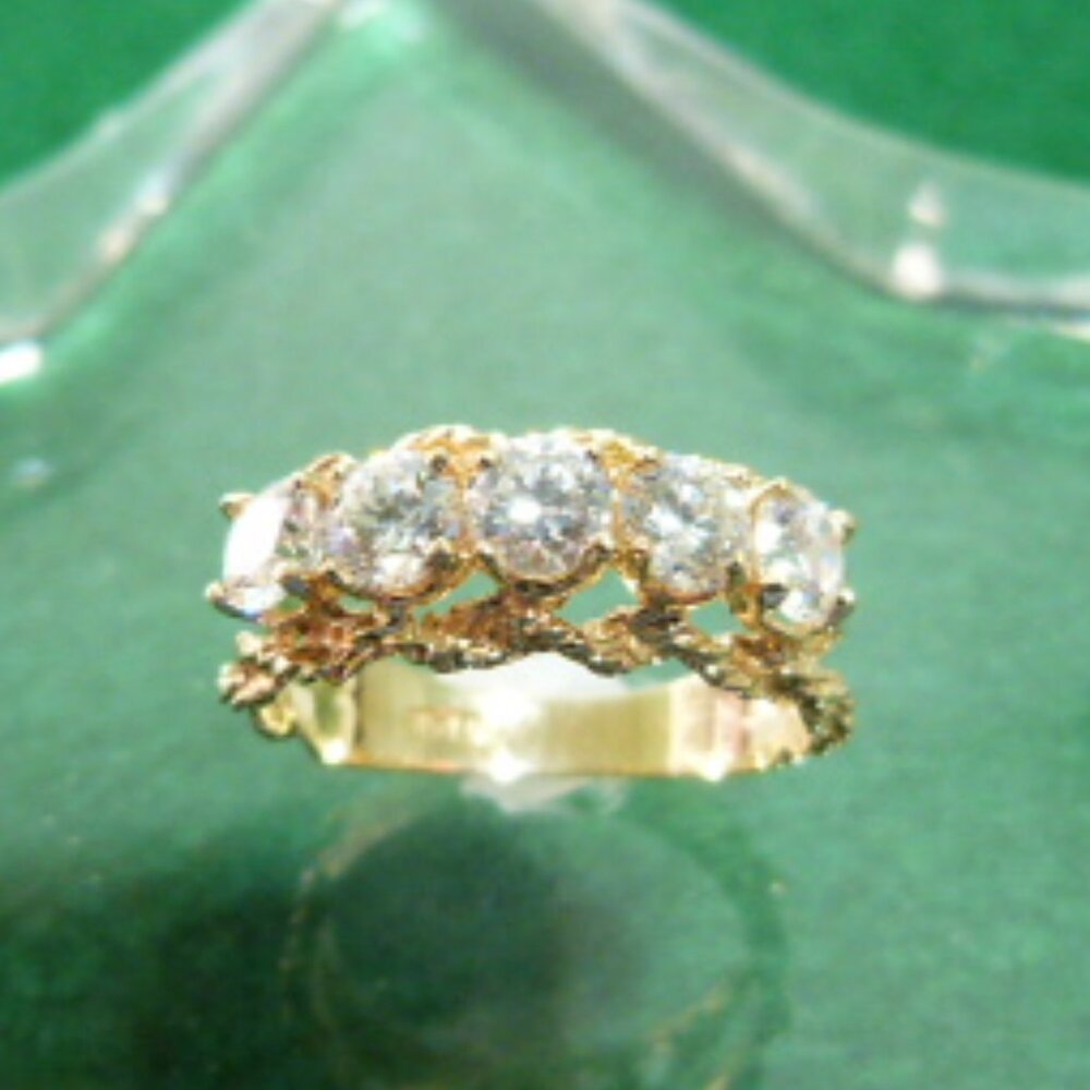 14K Gold 5 Stone CZ Ring; size 6-6.25